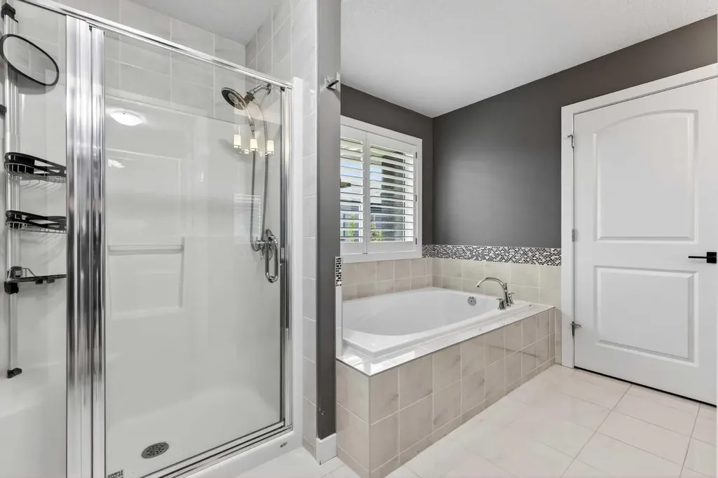 68 Westland Crescent SW Calgary AB T3H 0W1