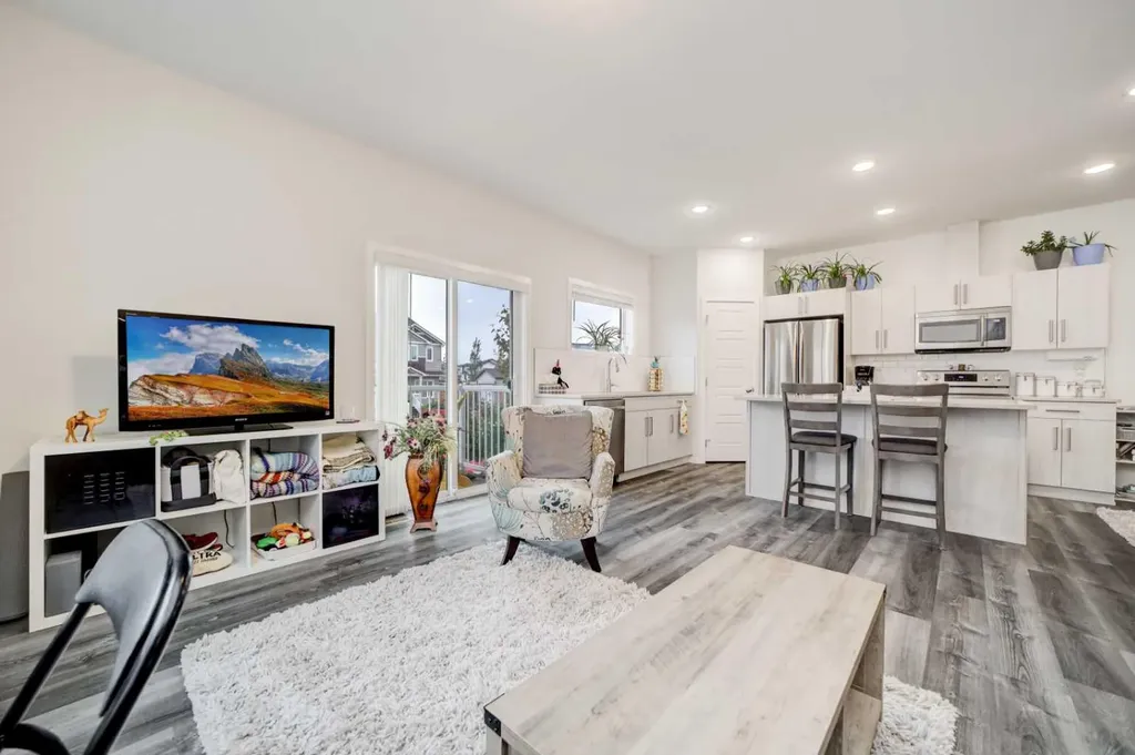 210 Firelight Way W Lethbridge AB T1J5T3