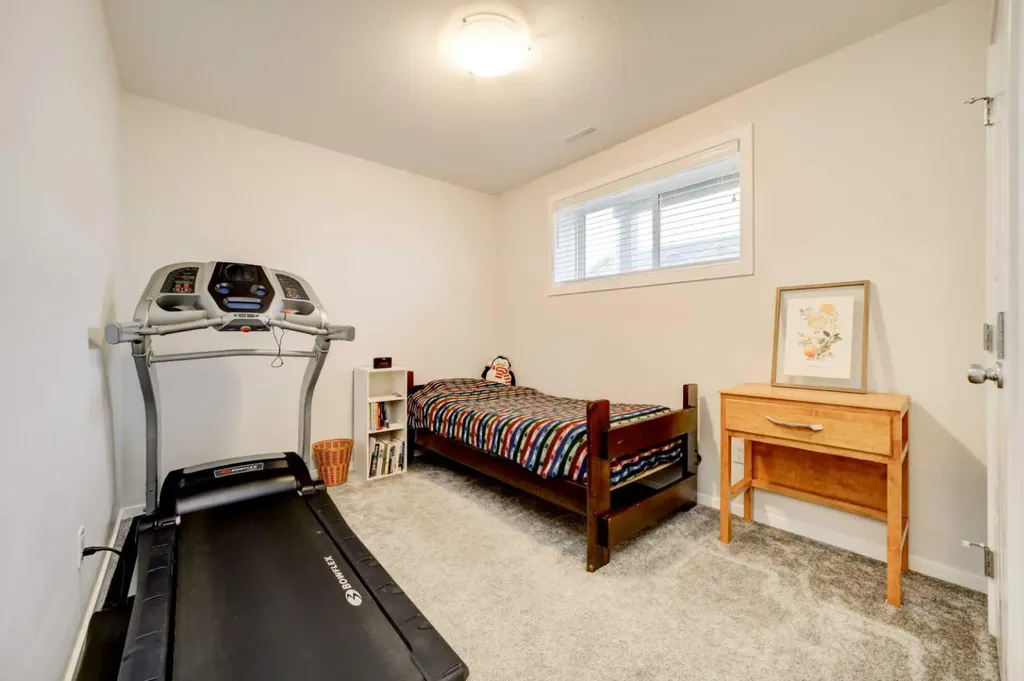 210 Firelight Way W Lethbridge AB T1J5T3