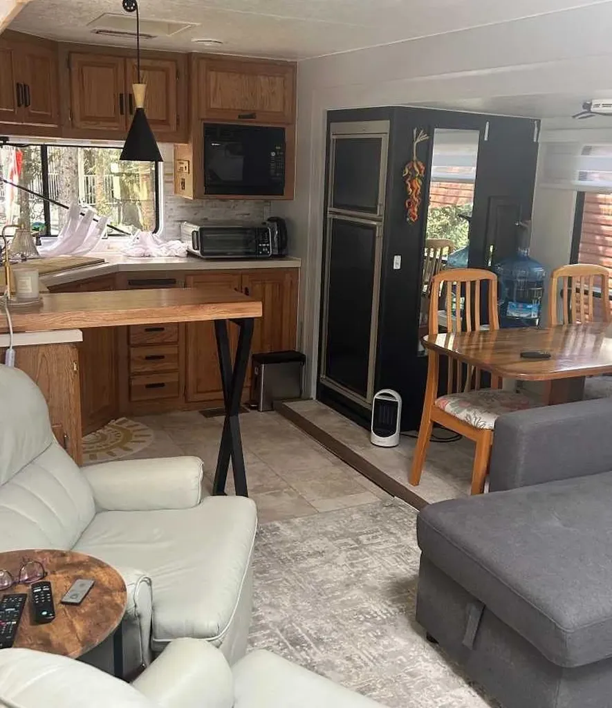 5230 Highway 27 Sundre AB T0M1X0