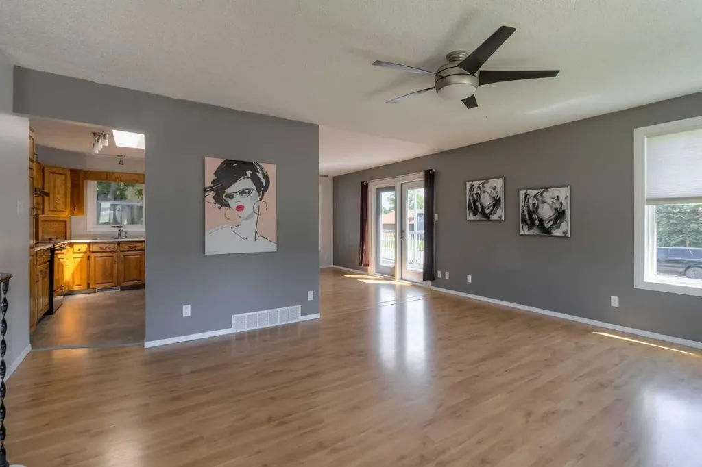 1010 22 Avenue Coaldale AB T1M 1B6