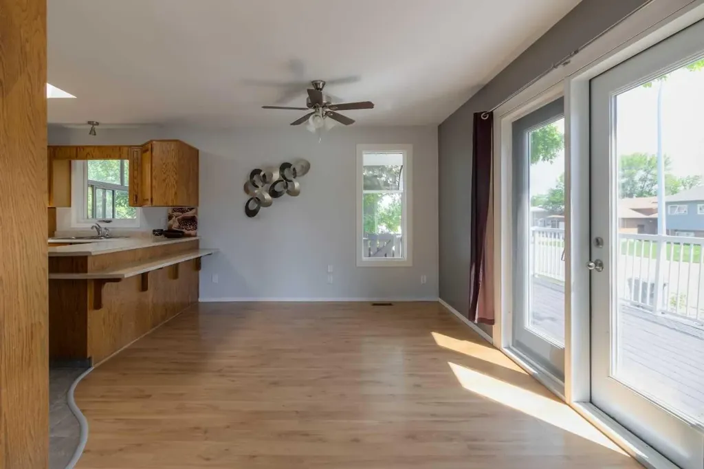 1010 22 Avenue Coaldale AB T1M 1B6
