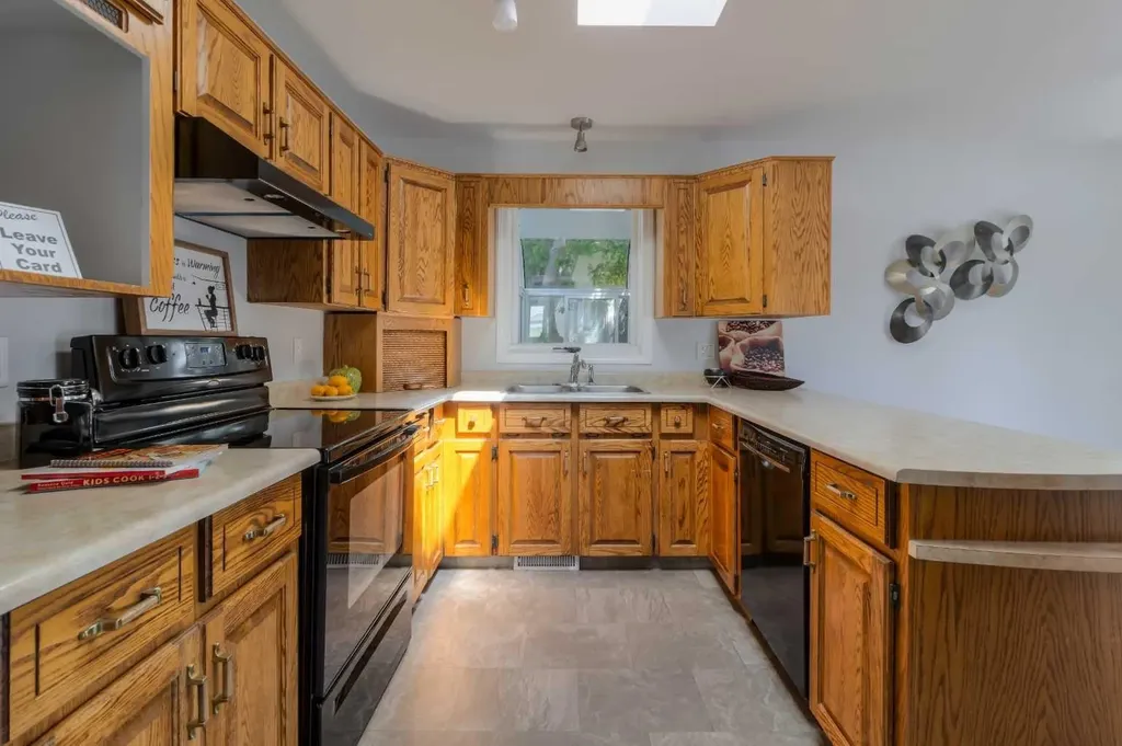 1010 22 Avenue Coaldale AB T1M 1B6