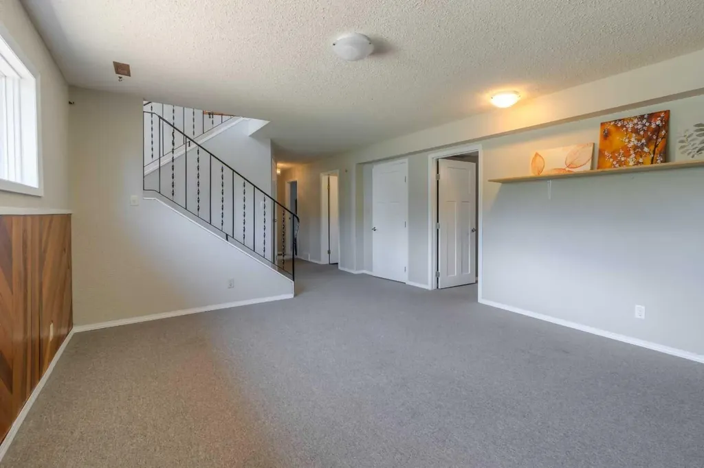 1010 22 Avenue Coaldale AB T1M 1B6