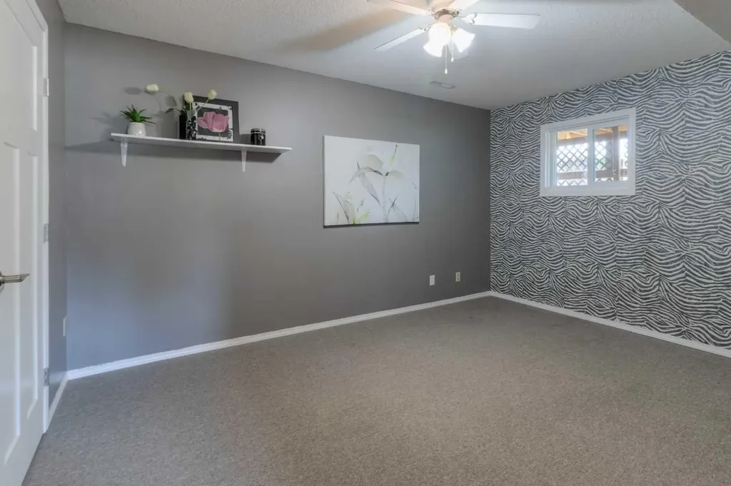 1010 22 Avenue Coaldale AB T1M 1B6