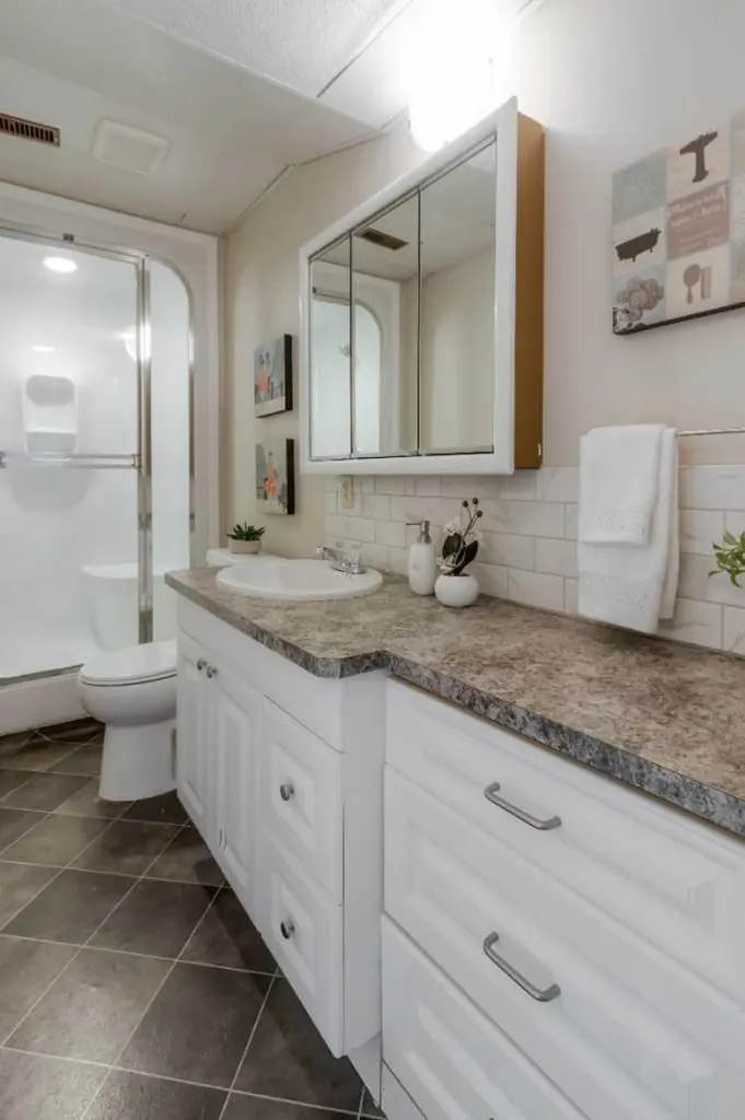 1010 22 Avenue Coaldale AB T1M 1B6