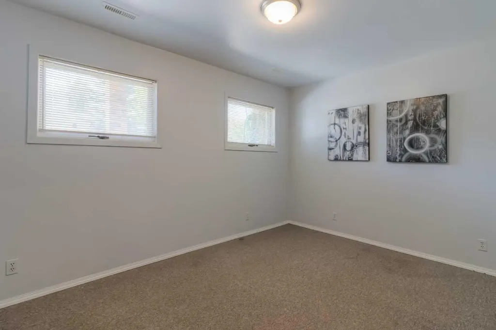 1010 22 Avenue Coaldale AB T1M 1B6