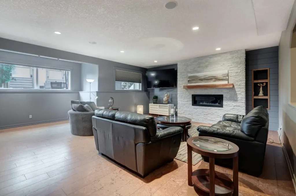 113 Wildrose Drive Strathmore AB T1P 0C9