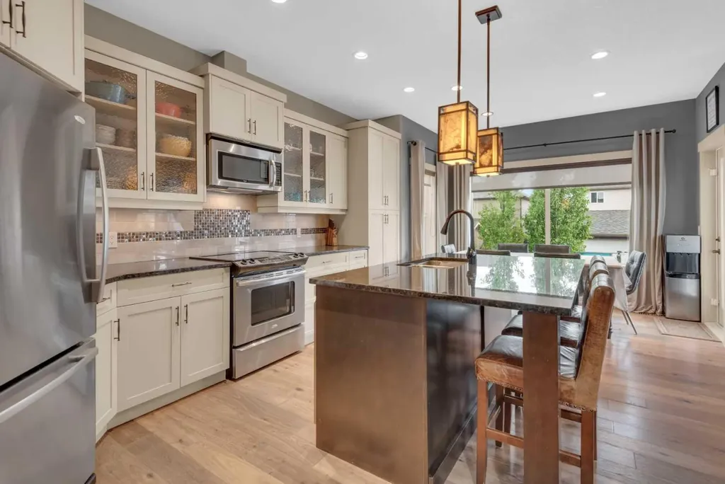 113 Wildrose Drive Strathmore AB T1P 0C9
