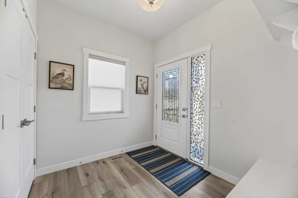 66 Stenlea Gate Carstairs AB T0M0N0