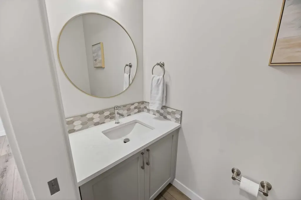 66 Stenlea Gate Carstairs AB T0M0N0