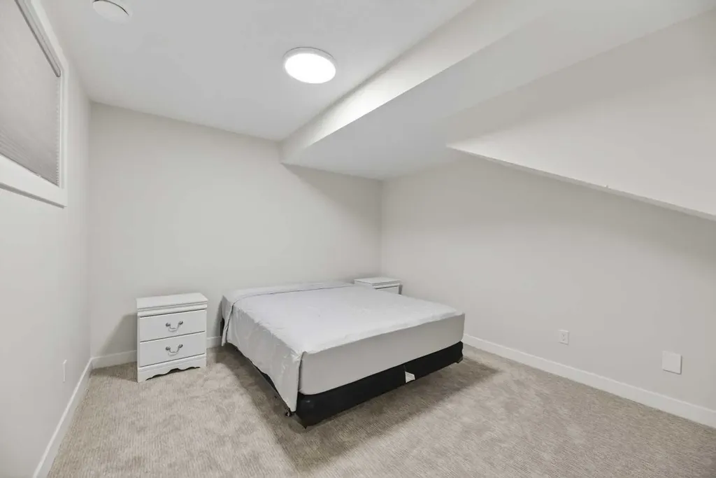 66 Stenlea Gate Carstairs AB T0M0N0