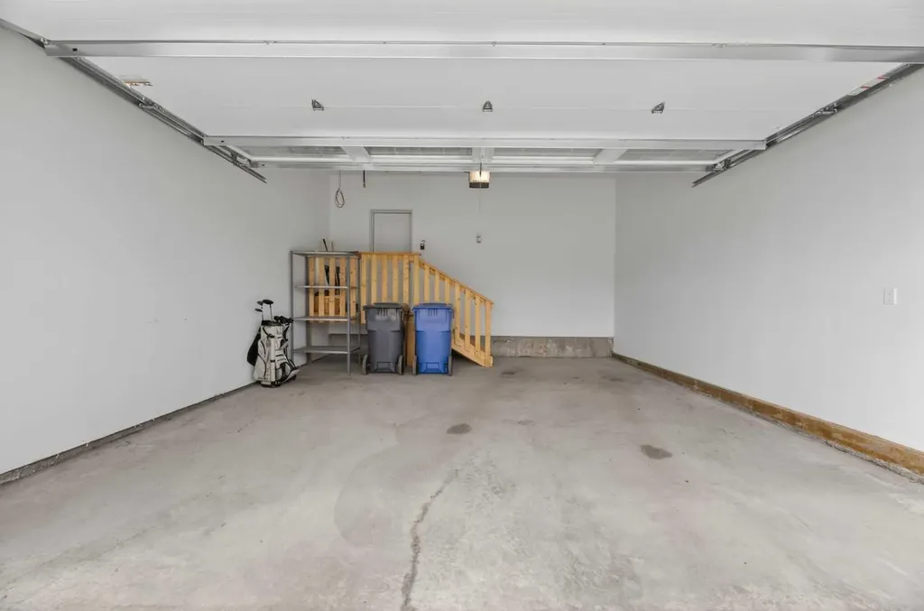 66 Stenlea Gate Carstairs AB T0M0N0