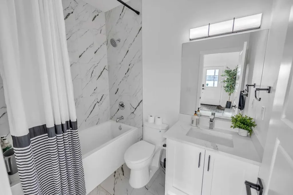 97 Baysprings Gardens SW Airdrie AB T4B 5C6