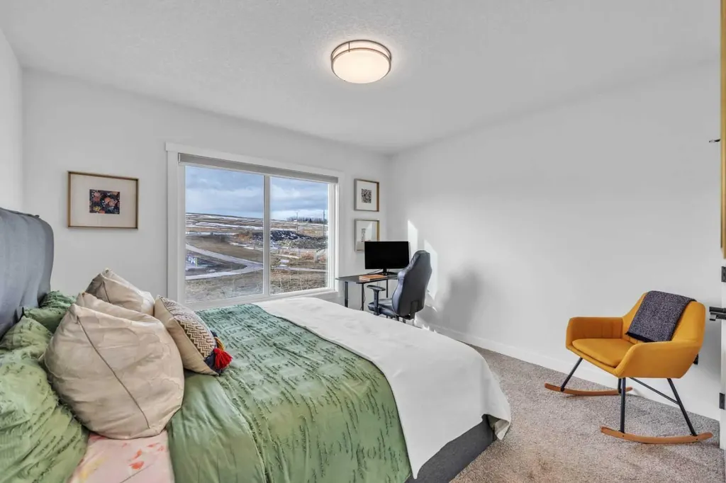 97 Baysprings Gardens SW Airdrie AB T4B 5C6