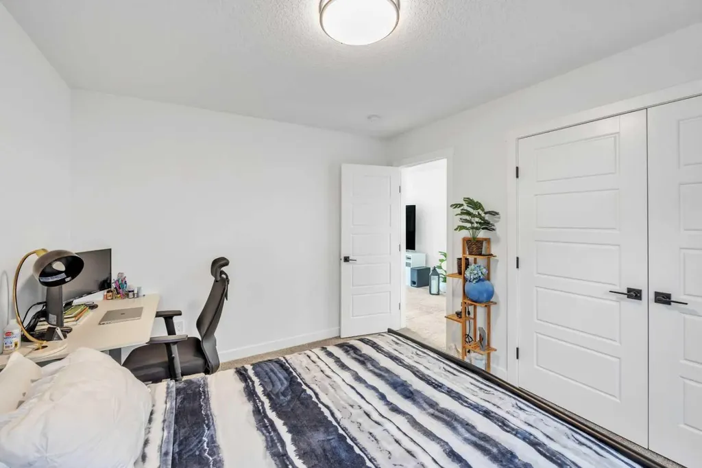 97 Baysprings Gardens SW Airdrie AB T4B 5C6