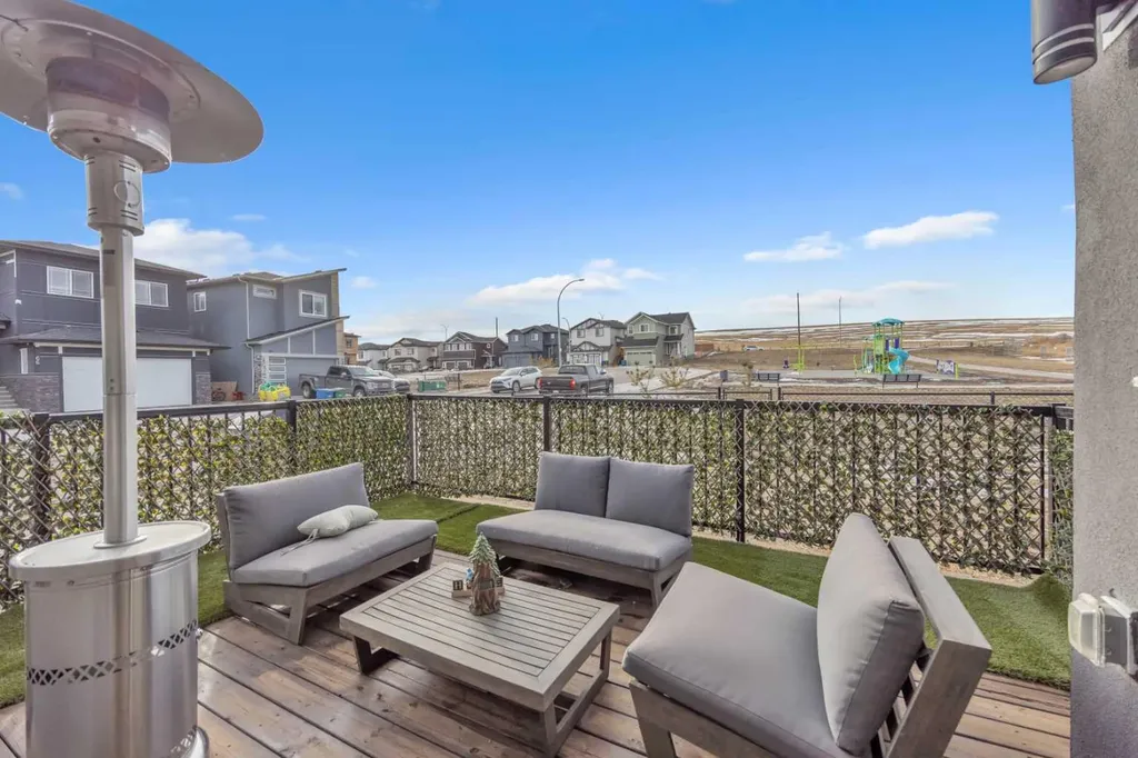 97 Baysprings Gardens SW Airdrie AB T4B 5C6