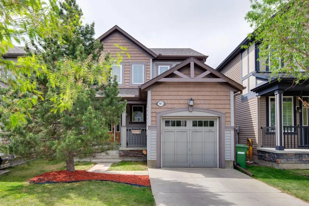 943 Windsong Drive SW Airdrie AB T4B 0N5