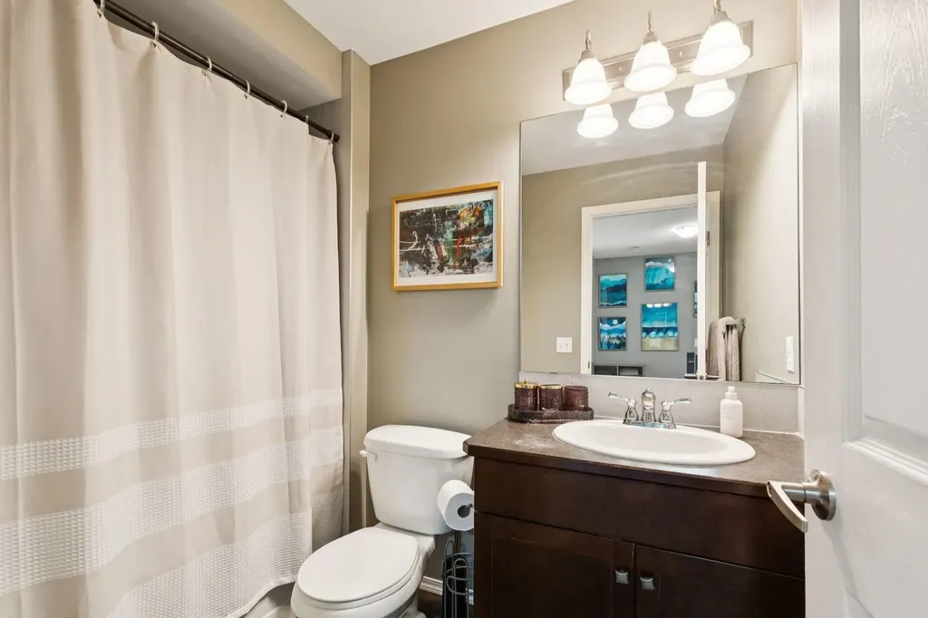 943 Windsong Drive SW Airdrie AB T4B 0N5