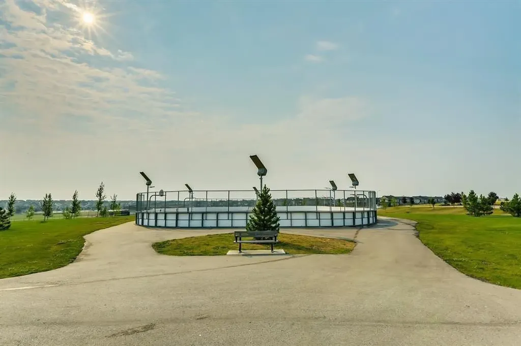 943 Windsong Drive SW Airdrie AB T4B 0N5