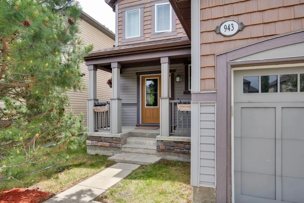 943 Windsong Drive SW Airdrie AB T4B 0N5