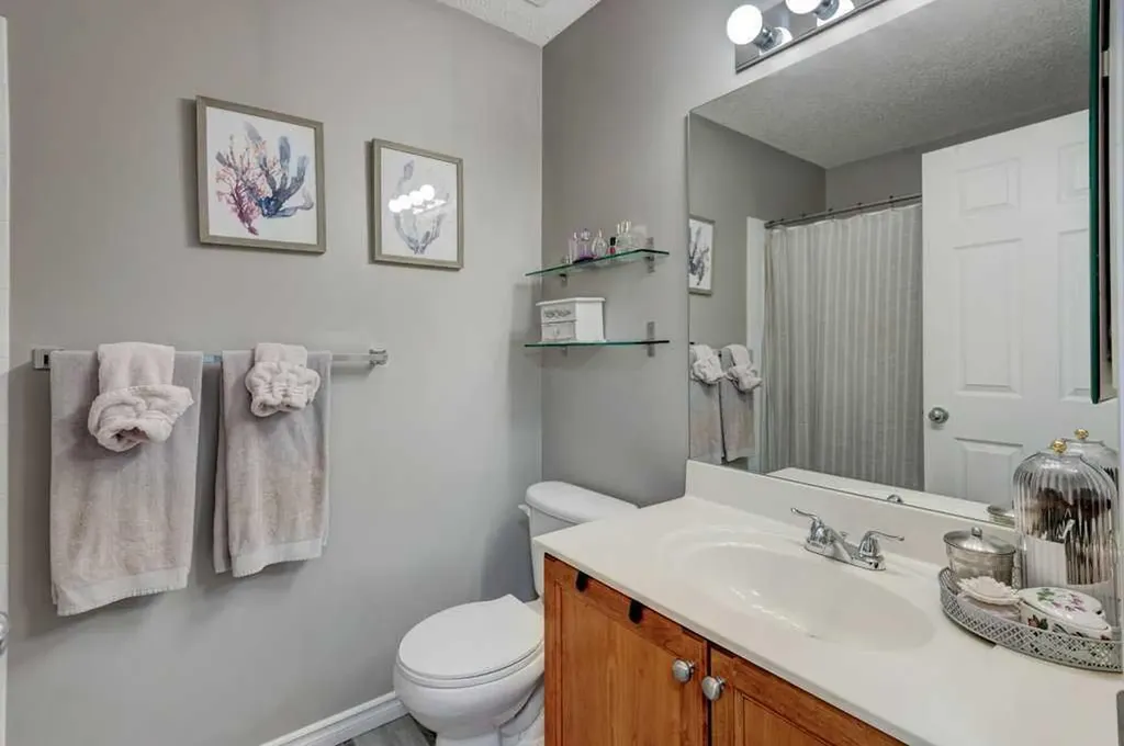 174 Brightondale Crescent SE Calgary AB T2Z4K1