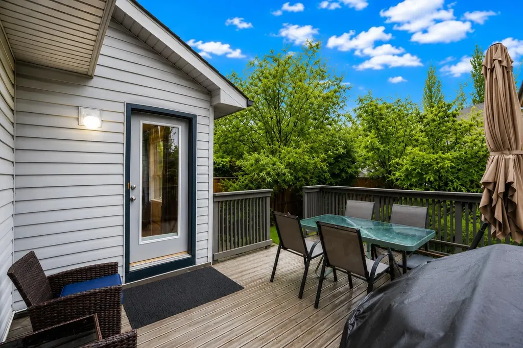 174 Brightondale Crescent SE Calgary AB T2Z4K1