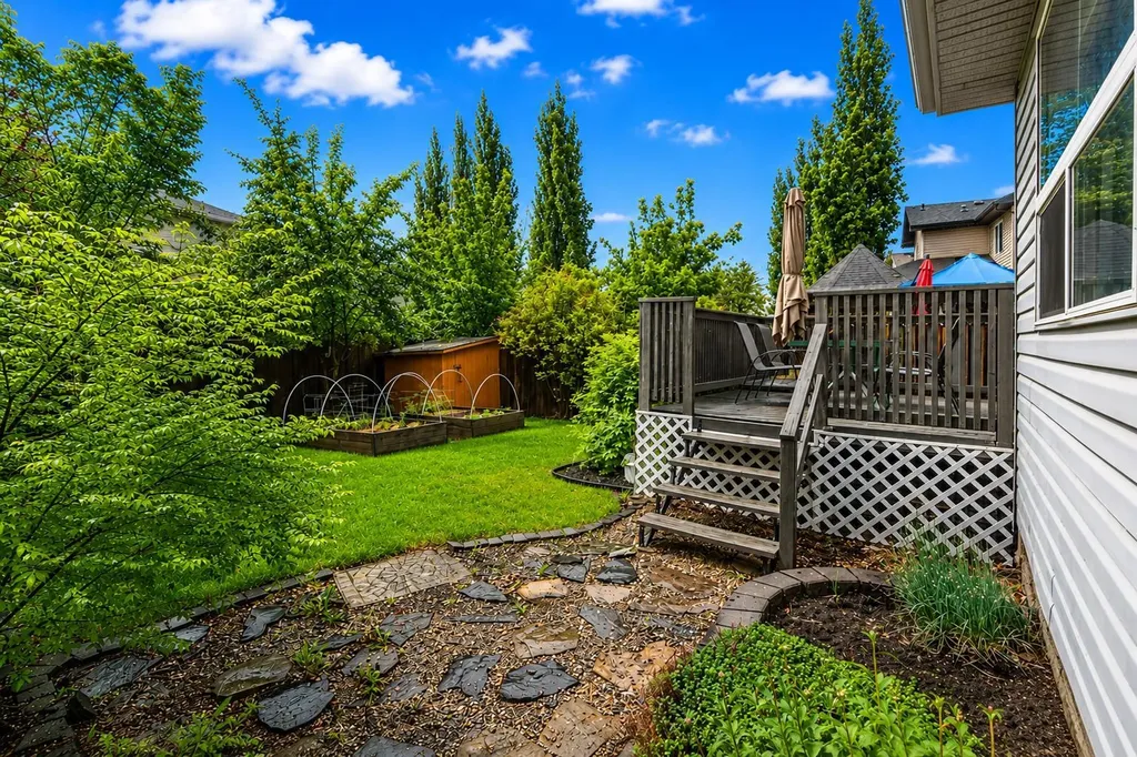 174 Brightondale Crescent SE Calgary AB T2Z4K1