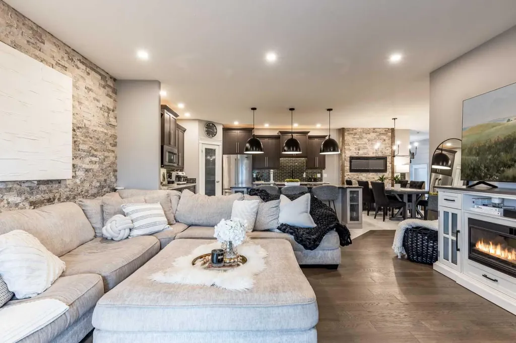 936 Maskell Place SE Redcliff AB T0J 2P0