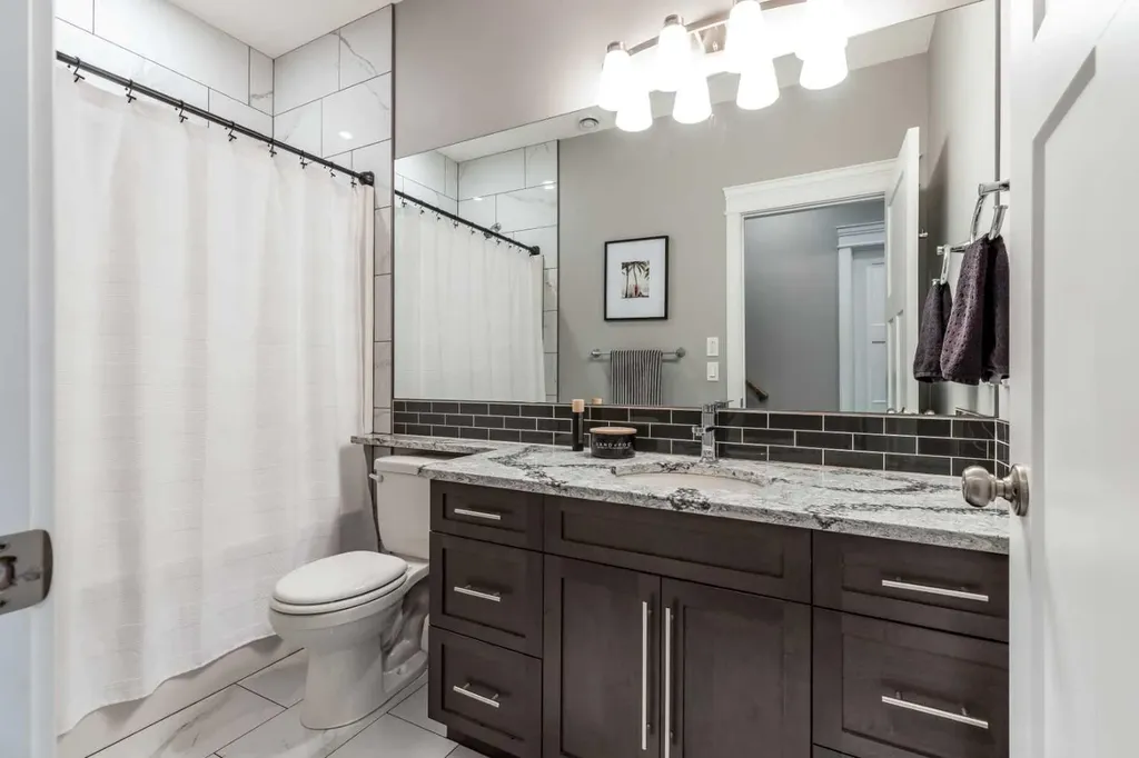 936 Maskell Place SE Redcliff AB T0J 2P0