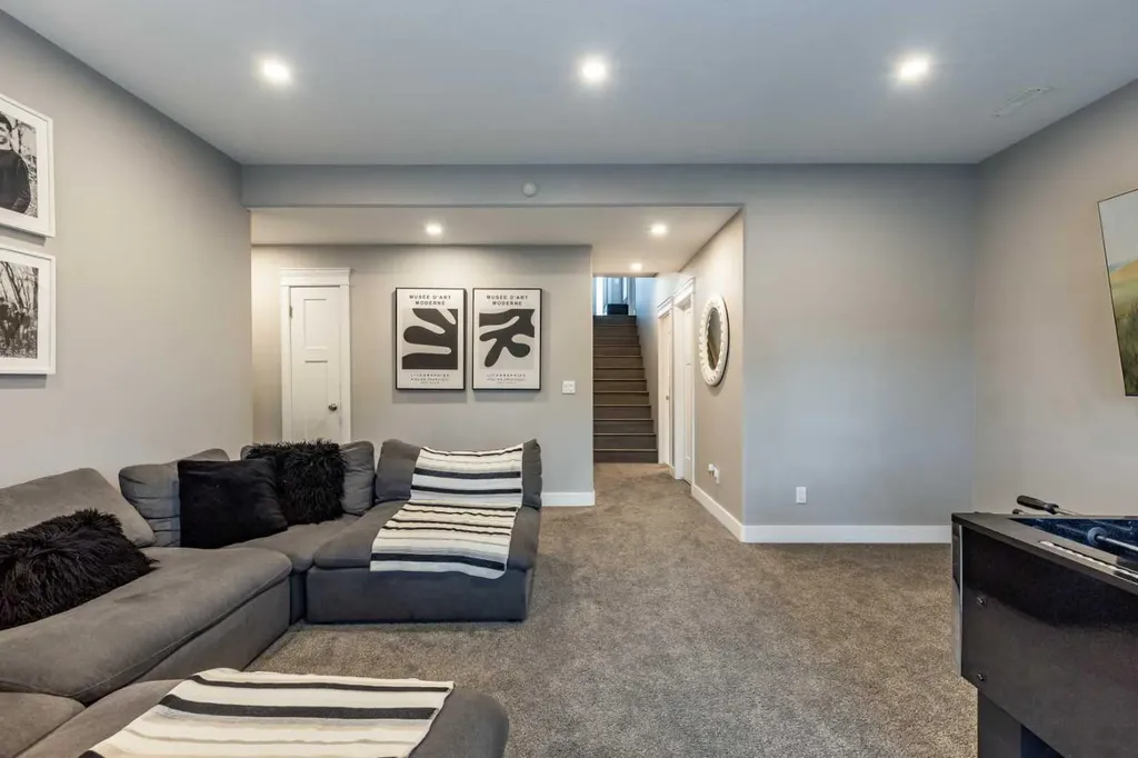936 Maskell Place SE Redcliff AB T0J 2P0