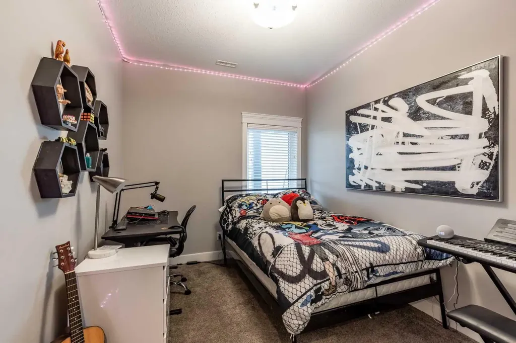 936 Maskell Place SE Redcliff AB T0J 2P0