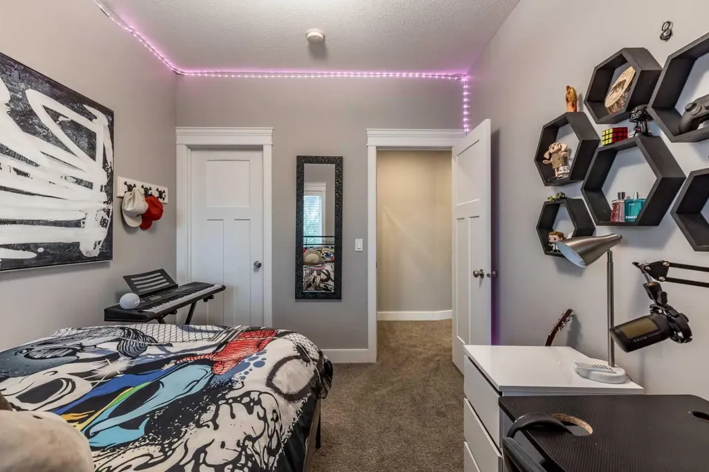 936 Maskell Place SE Redcliff AB T0J 2P0