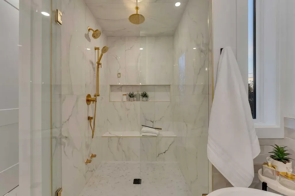 1729 19 Avenue NW Calgary AB T2M 1B4