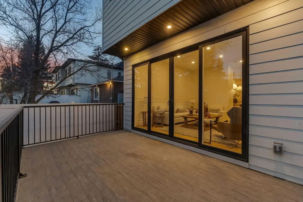 1729 19 Avenue NW Calgary AB T2M 1B4