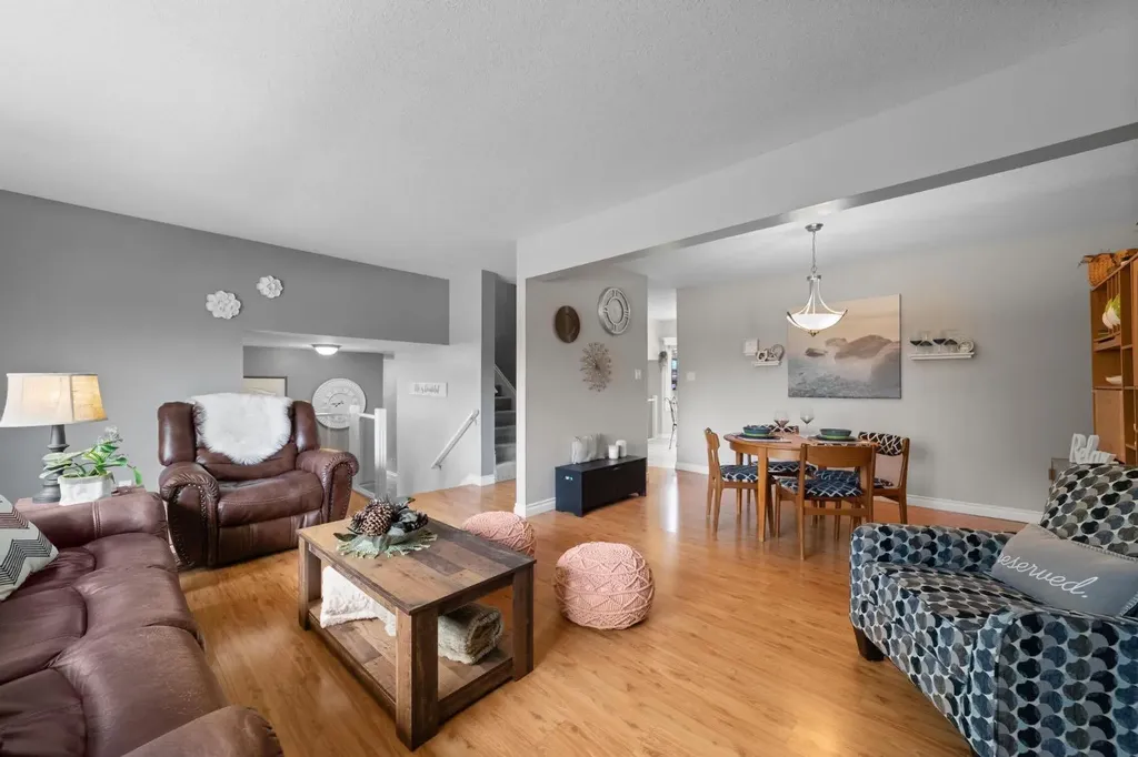 4311 66 Street Camrose AB T4V3L5