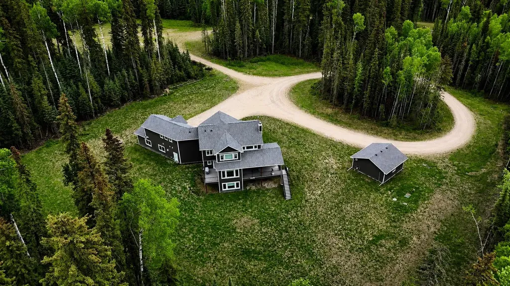 17312B Township Road 535 Rural Yellowhead County AB T7E 3J8