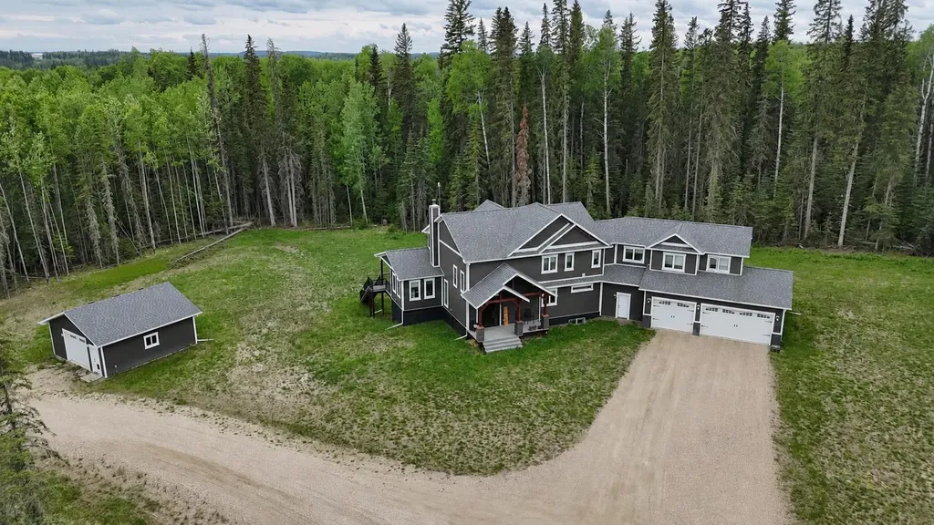 17312B Township Road 535 Rural Yellowhead County AB T7E 3J8