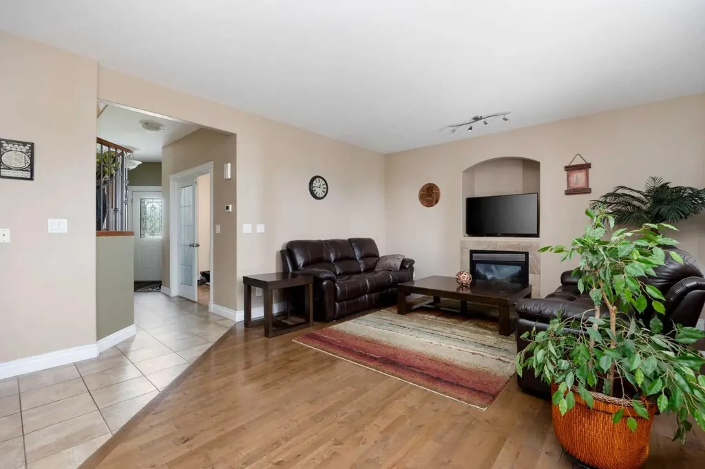 187 Rattlepan Creek Crescent Fort Mcmurray AB T9K 2V5