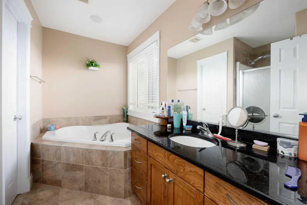 187 Rattlepan Creek Crescent Fort Mcmurray AB T9K 2V5