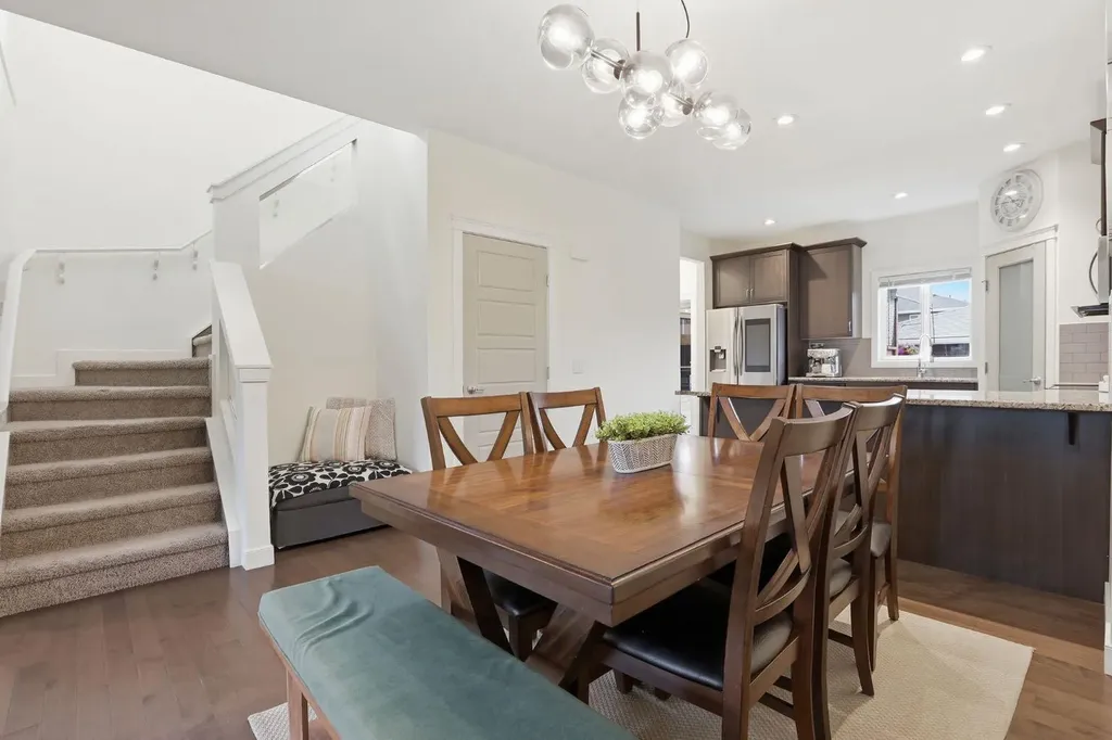 33 Redstone Common NE Calgary AB T3N 0K3