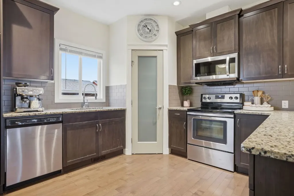 33 Redstone Common NE Calgary AB T3N 0K3