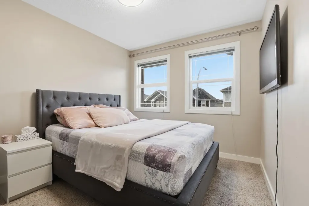 33 Redstone Common NE Calgary AB T3N 0K3