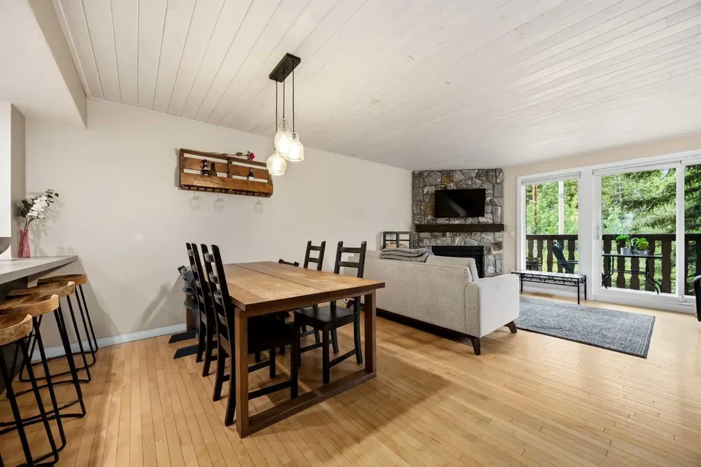1061 Evergreen Circle Canmore AB T1W 2R2