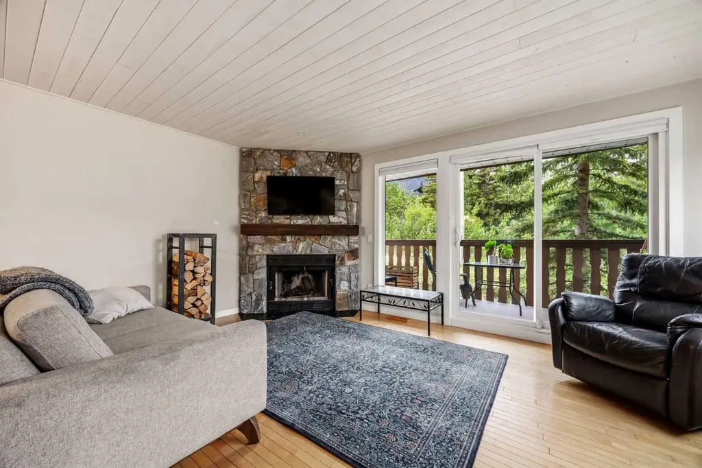 1061 Evergreen Circle Canmore AB T1W 2R2