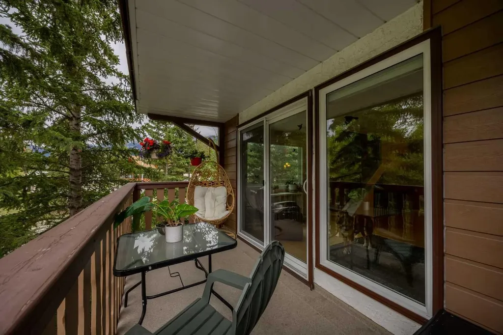 1061 Evergreen Circle Canmore AB T1W 2R2