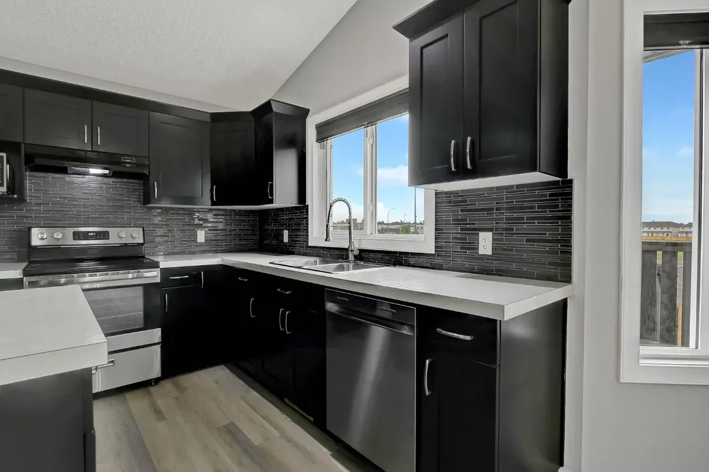 10201 124 A Avenue Grande Prairie AB T8V 6J2