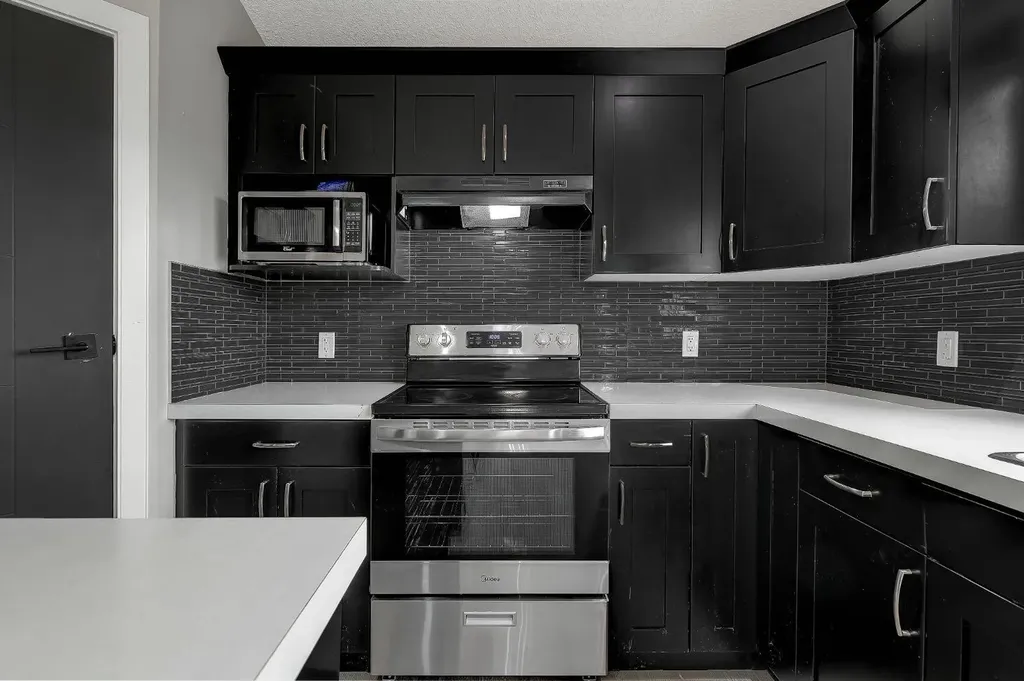 10201 124 A Avenue Grande Prairie AB T8V 6J2