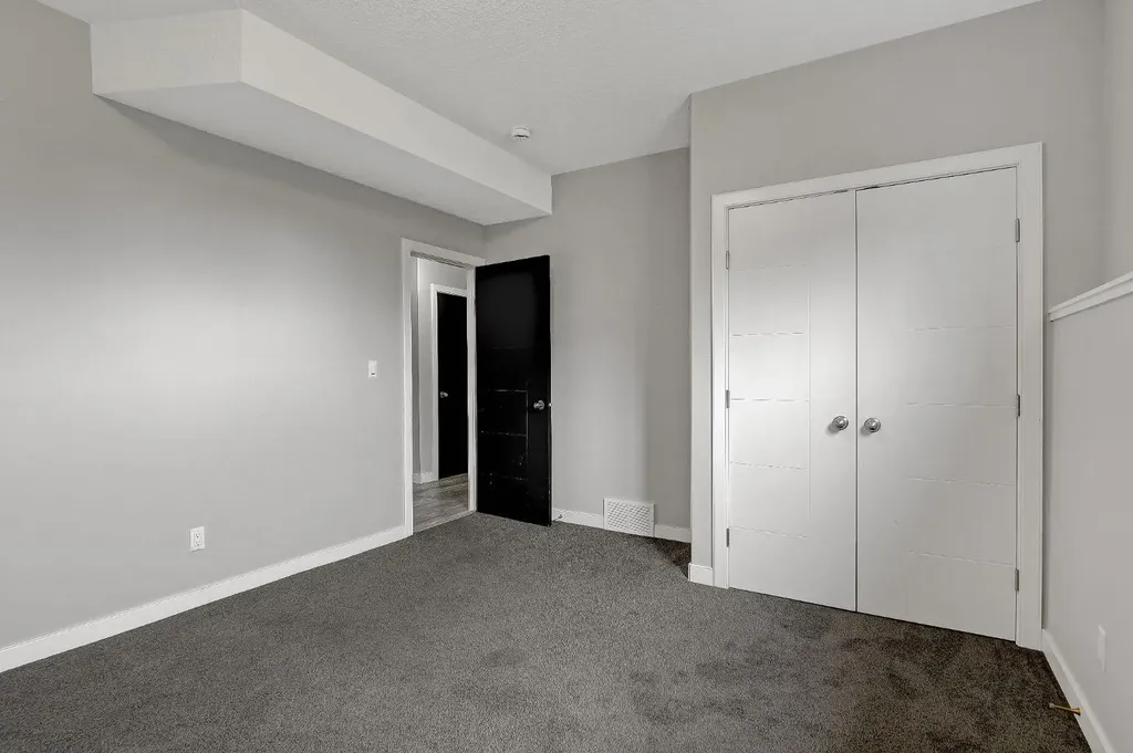 10201 124 A Avenue Grande Prairie AB T8V 6J2