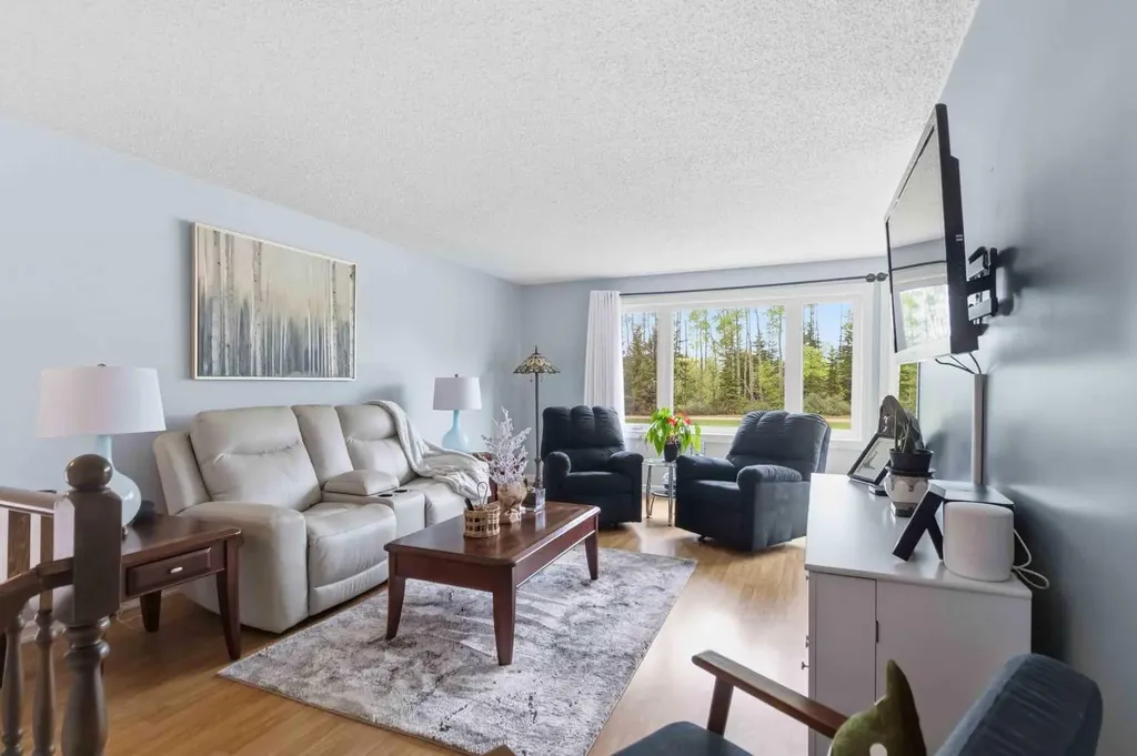441 Signal Road Fort Mcmurray AB T9H 3W6